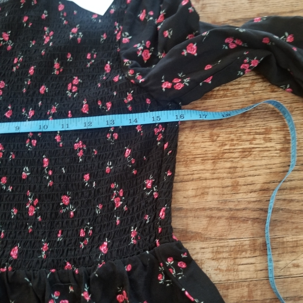 Divided H&M Top - Picture 4 of 6